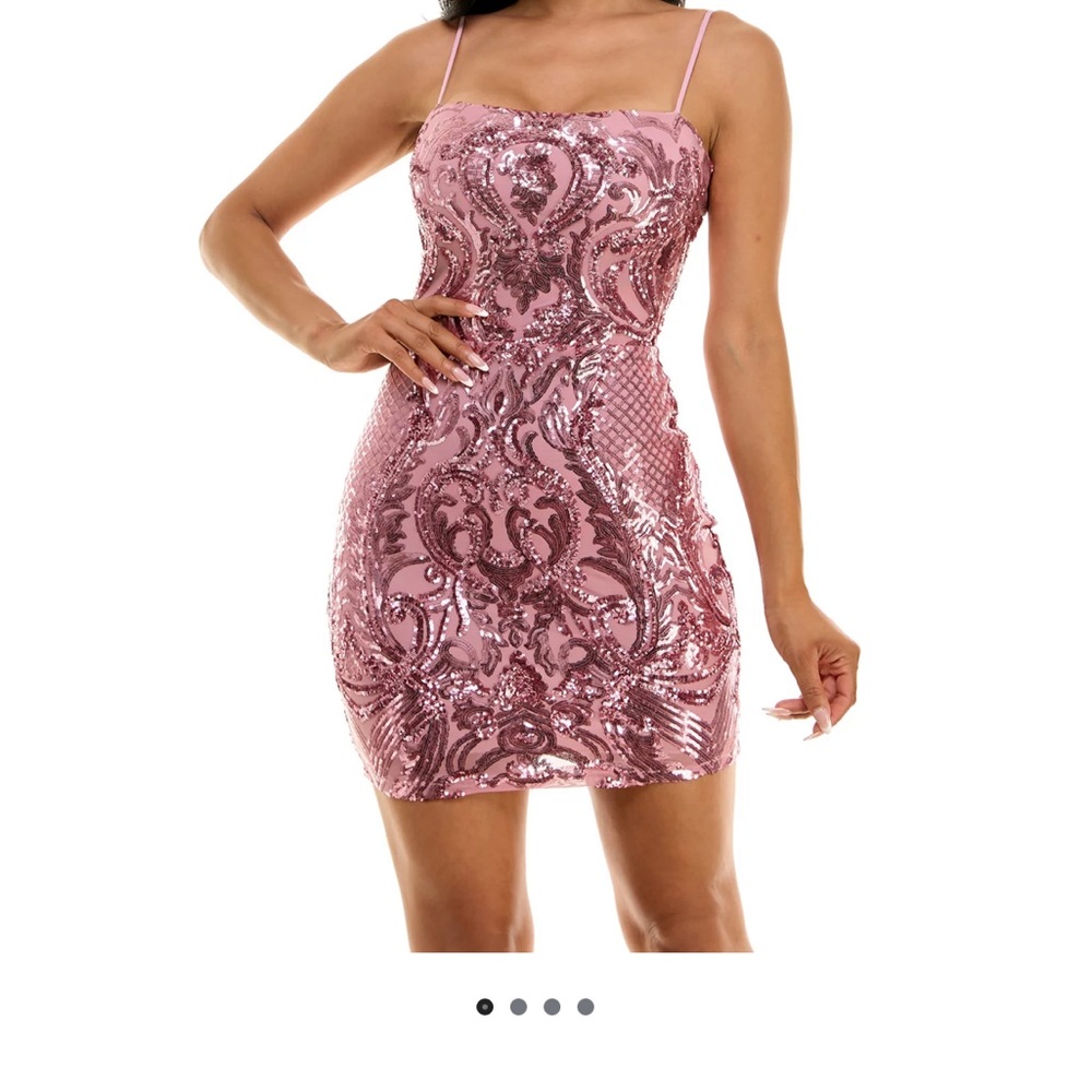 B. Smart Bodycon Sequins Lace-Up Back Dress. Size7/8